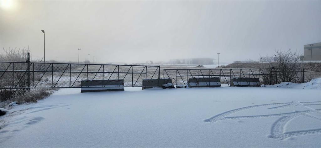 9801 92 Avenue  - Photo 4