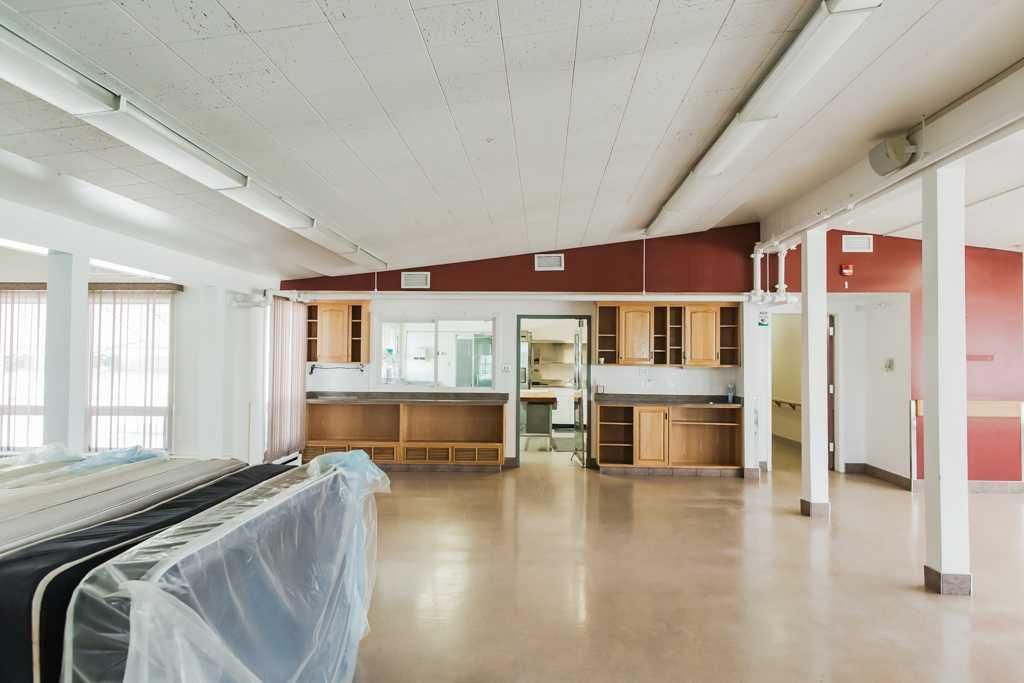 5230 44 Avenue  - Photo 34