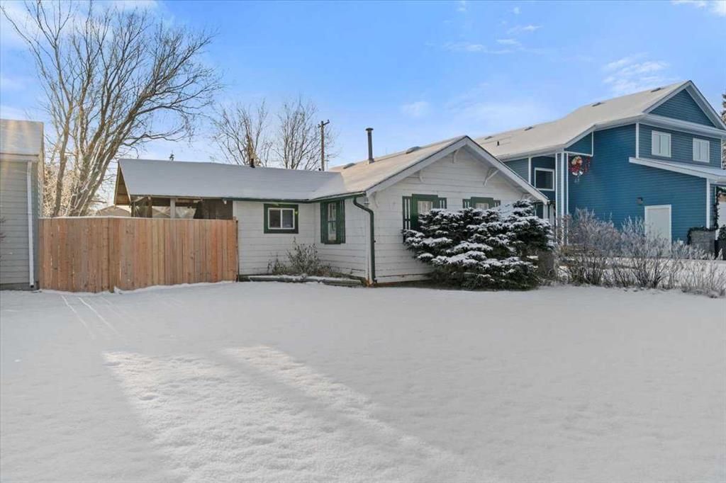 10121 109 Avenue N - Photo 14