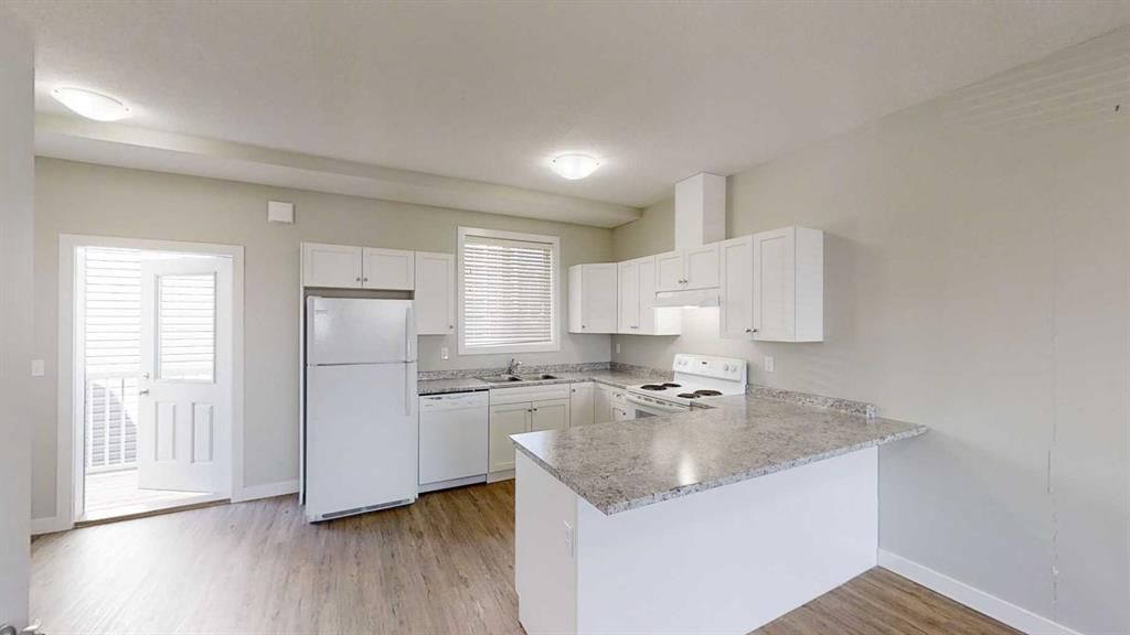 9503 112 Avenue  - Photo 11