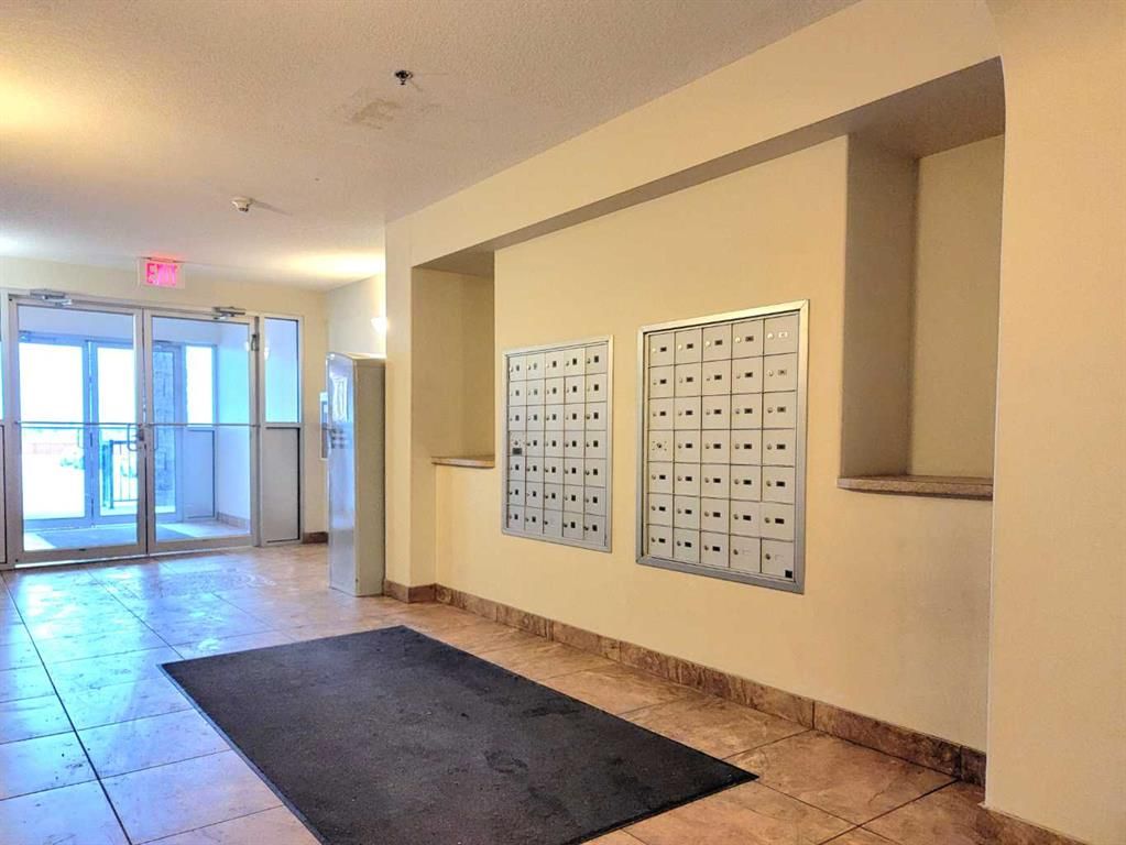 302, 9810 96 Street  - Photo 3