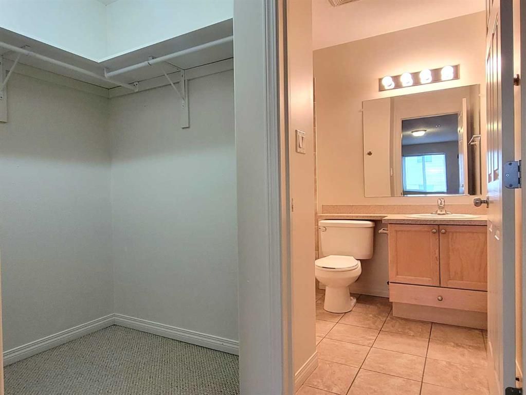 302, 9810 96 Street  - Photo 8