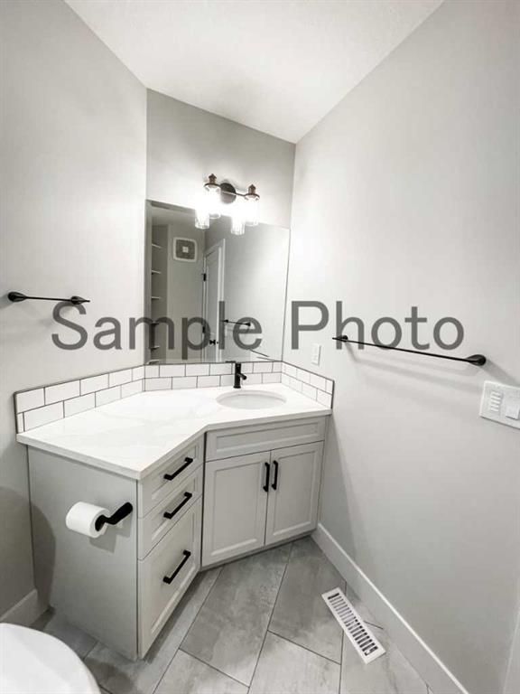 12005 54 Avenue  - Photo 12