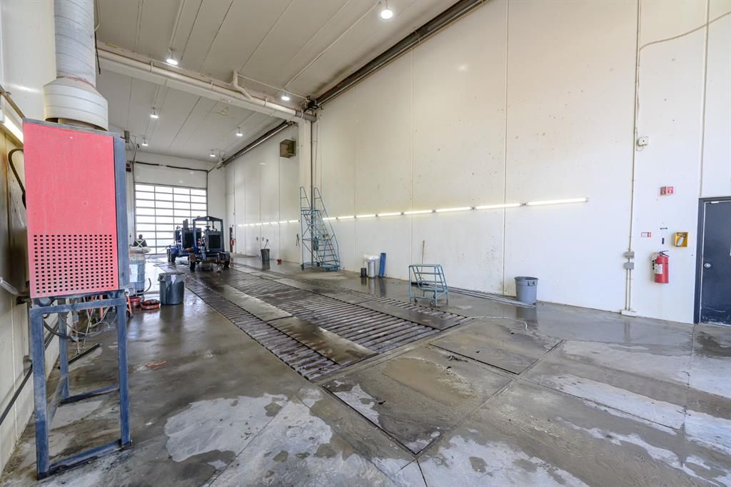 10211 97 Avenue  - Photo 15