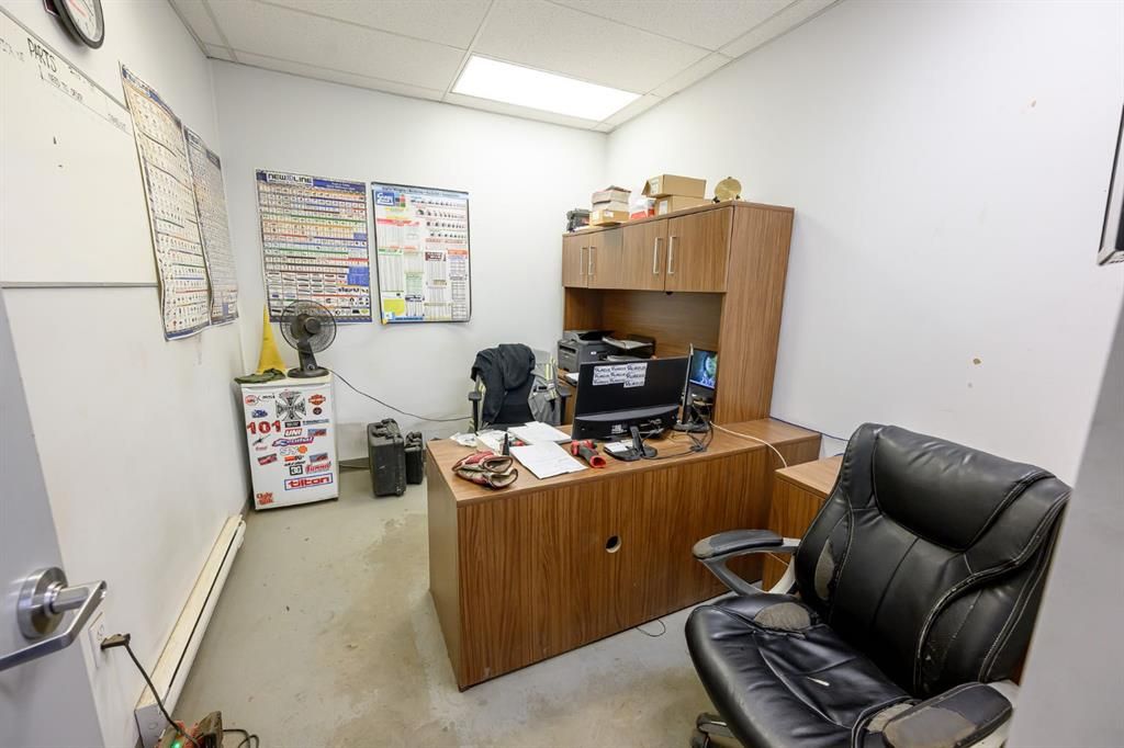 10211 97 Avenue  - Photo 25