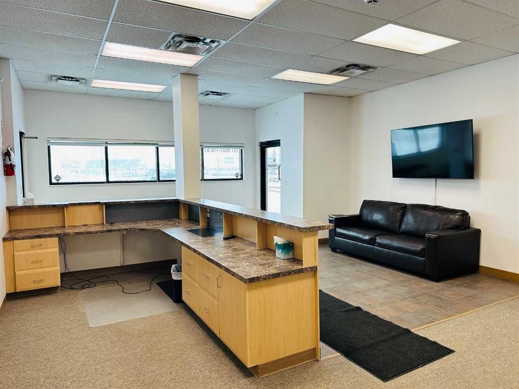 9601 116 Street  - Photo 4