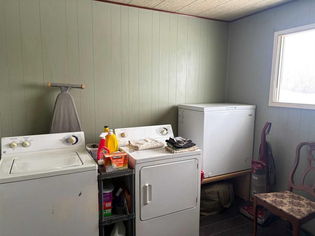 64050 HWY 49   - Photo 13