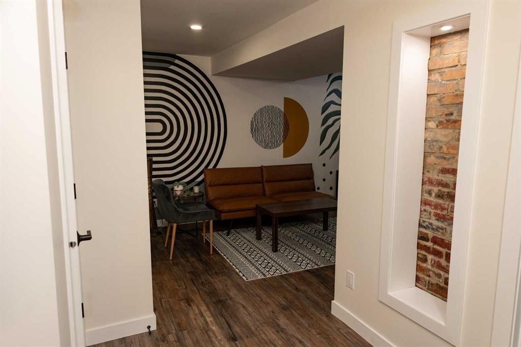 Lower, 9710 99 Avenue  - Photo 10