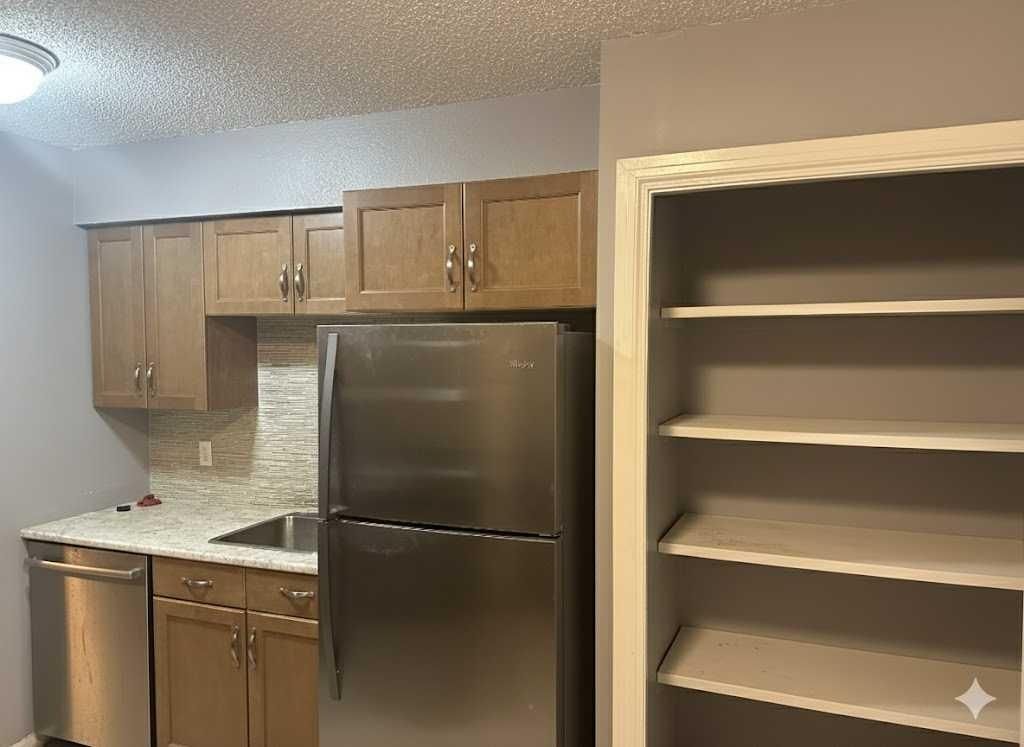 3105, 7201 Poplar Drive  - Photo 3