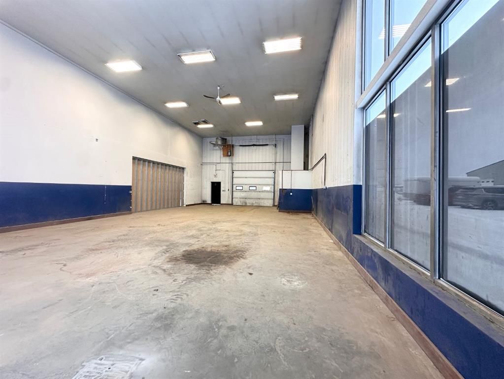 207, 10920 84   - Photo 5