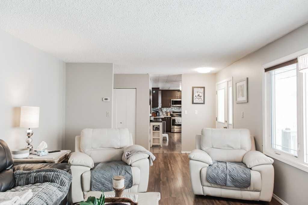 5102 43 Avenue  - Photo 18