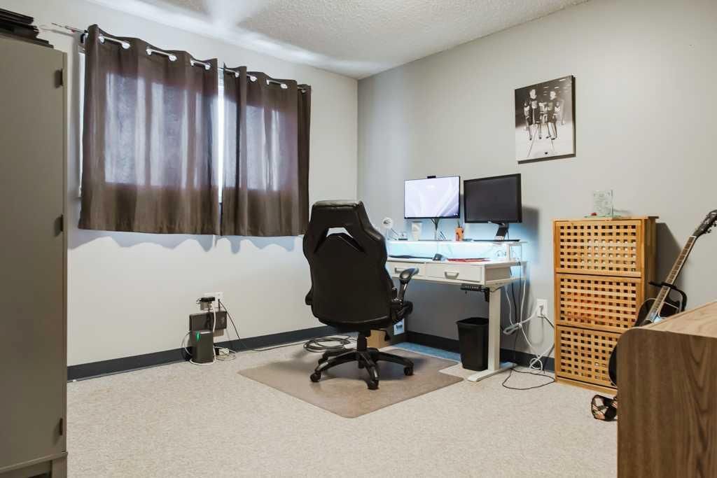 5102 43 Avenue  - Photo 30