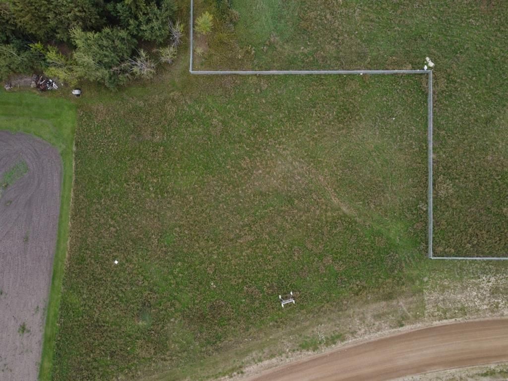 590 7 Avenue W - Photo 4