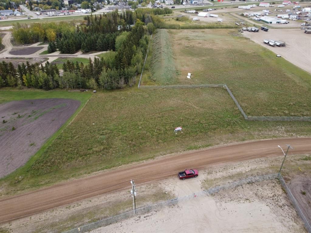 590 7 Avenue W - Photo 6