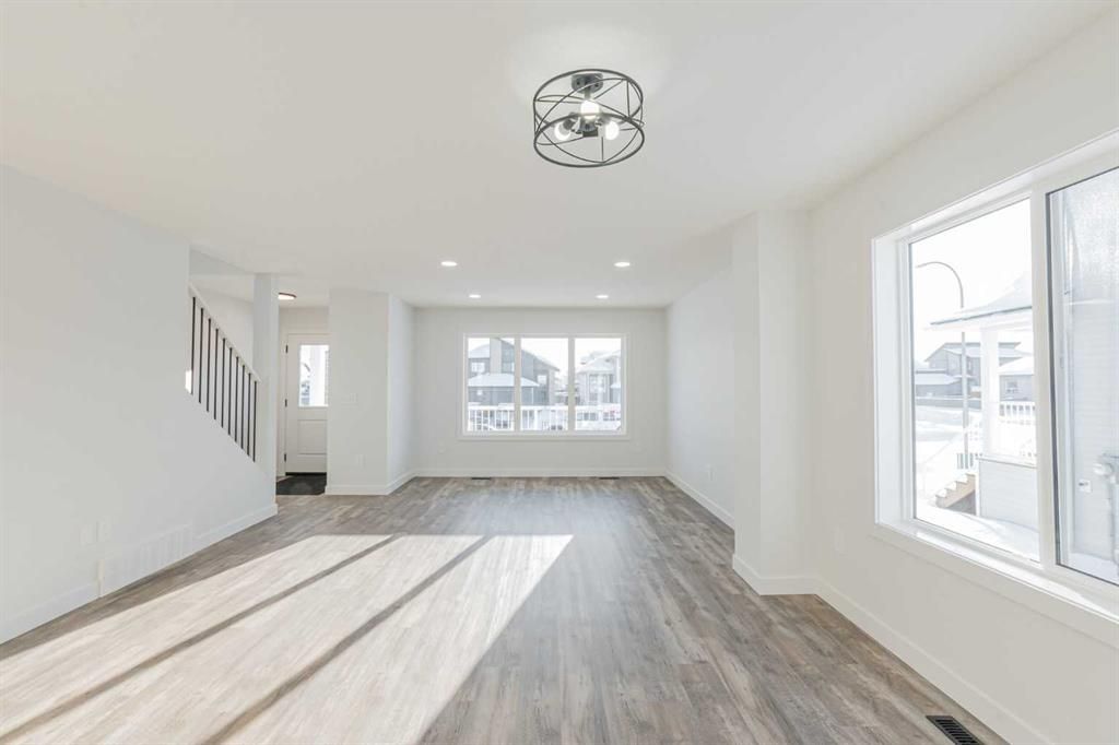 8558 72 Avenue  - Photo 3