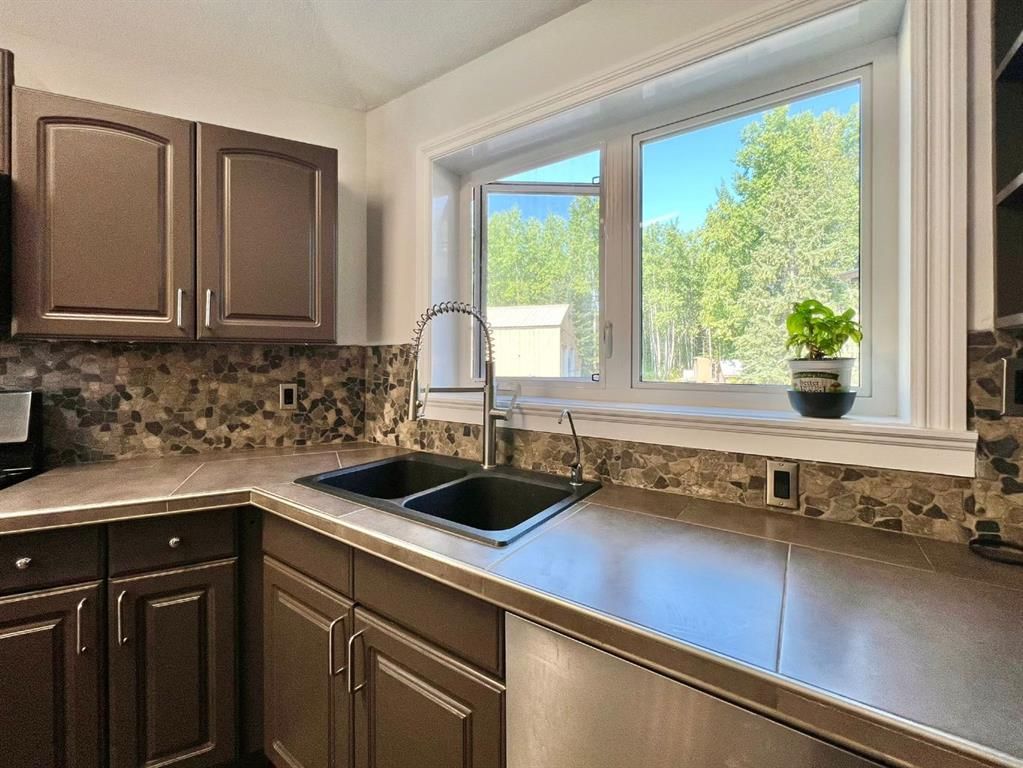 703010 Range Road 63   - Photo 11