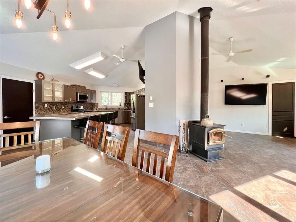 703010 Range Road 63   - Photo 15