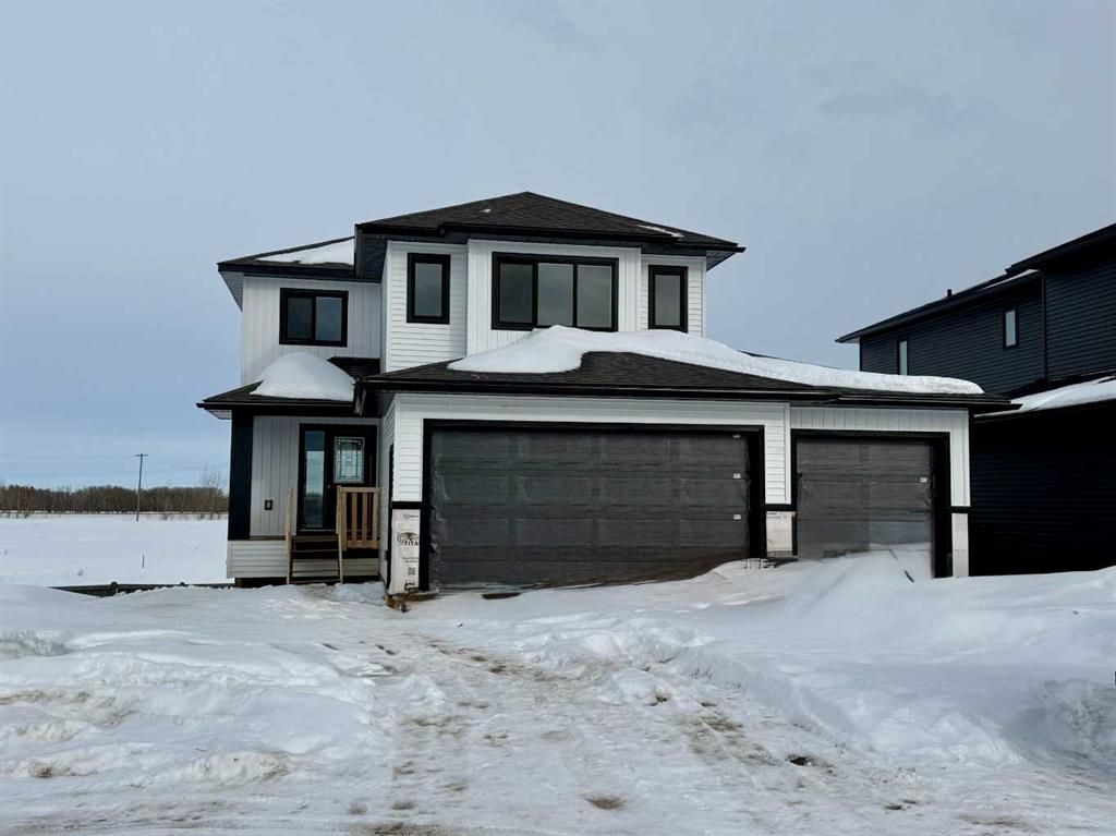 7121 85 Street  - Photo 2