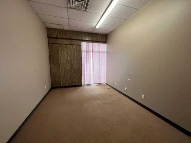 5124 47 Avenue  - Photo 10