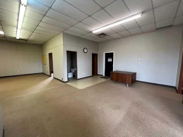 5124 47 Avenue  - Photo 8