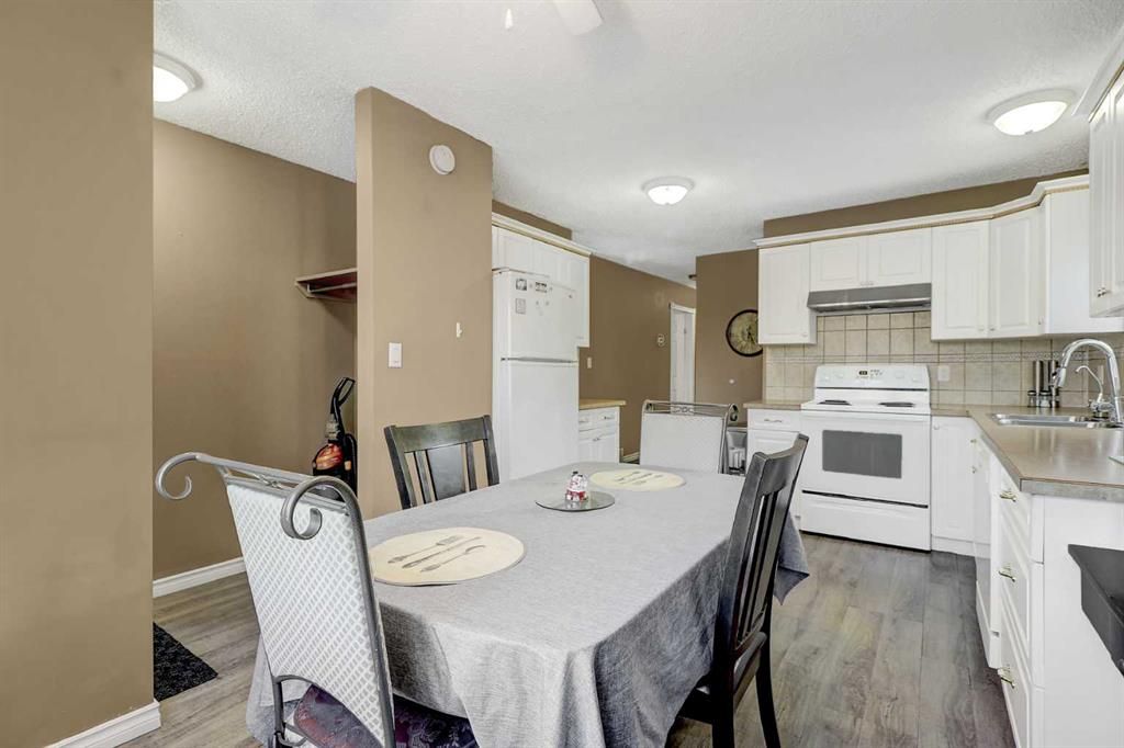 12129 94a Street  - Photo 10