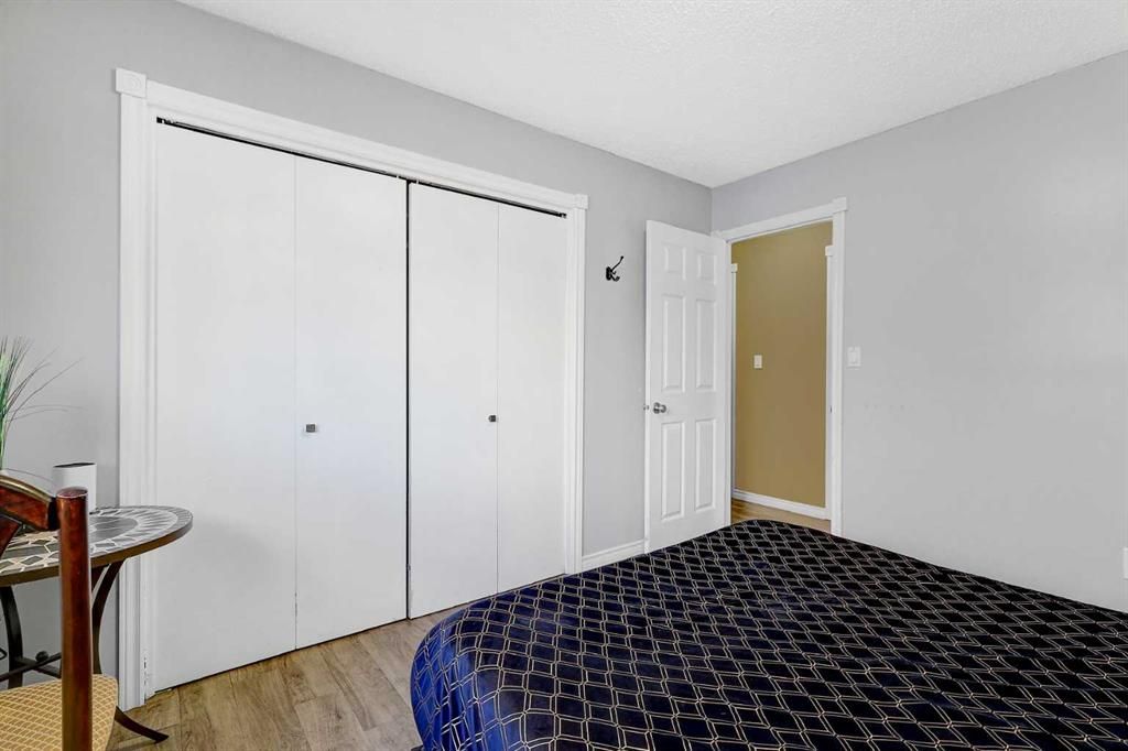 12129 94a Street  - Photo 18