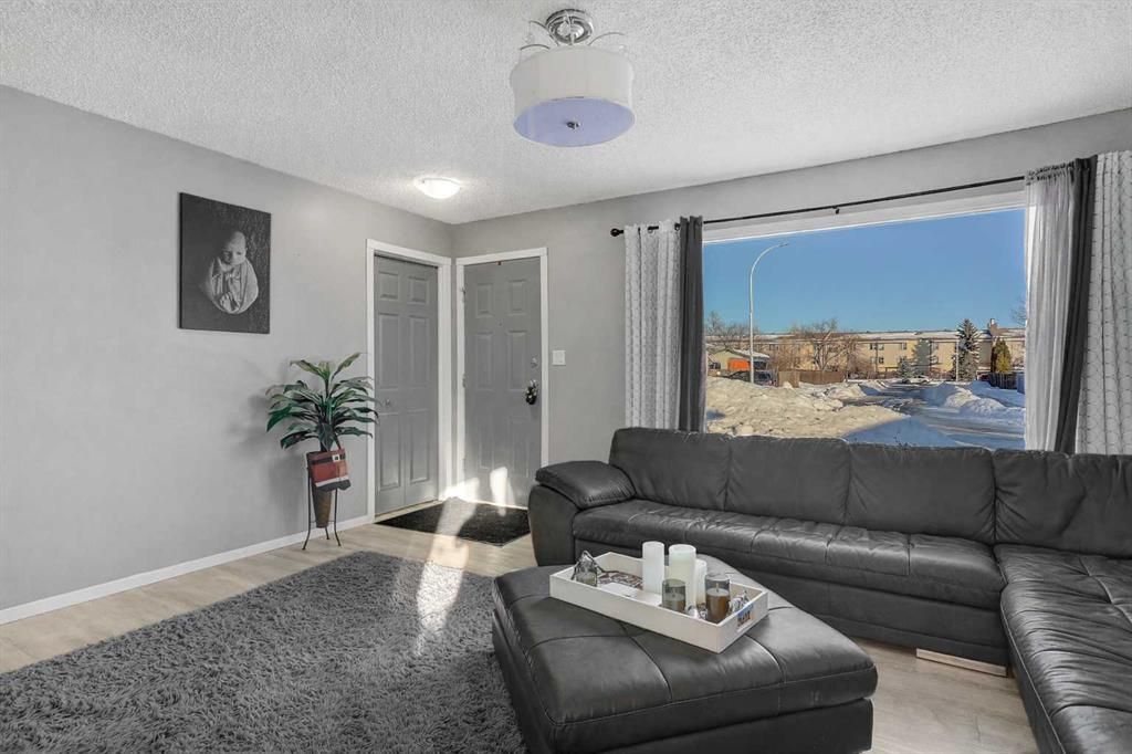 9425 120 Avenue  - Photo 14