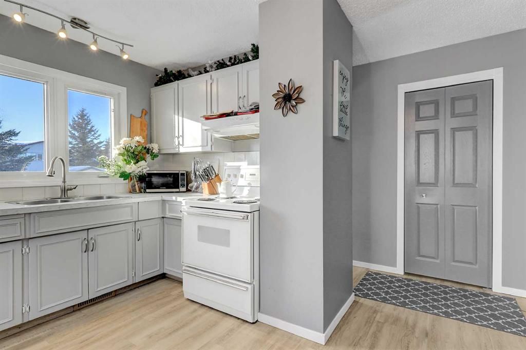 9425 120 Avenue  - Photo 6