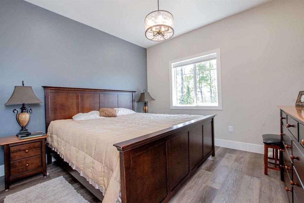 10641 66 Avenue  - Photo 18