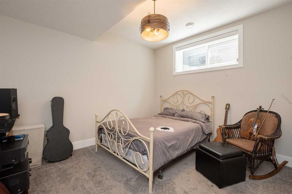 10641 66 Avenue  - Photo 29