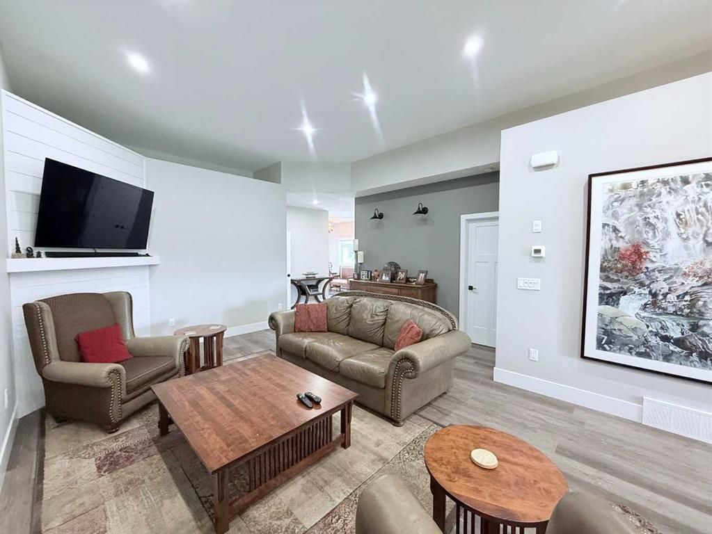 10641 66 Avenue  - Photo 6