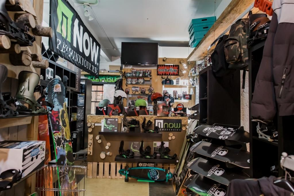 10027A 100 Avenue  - Photo 8