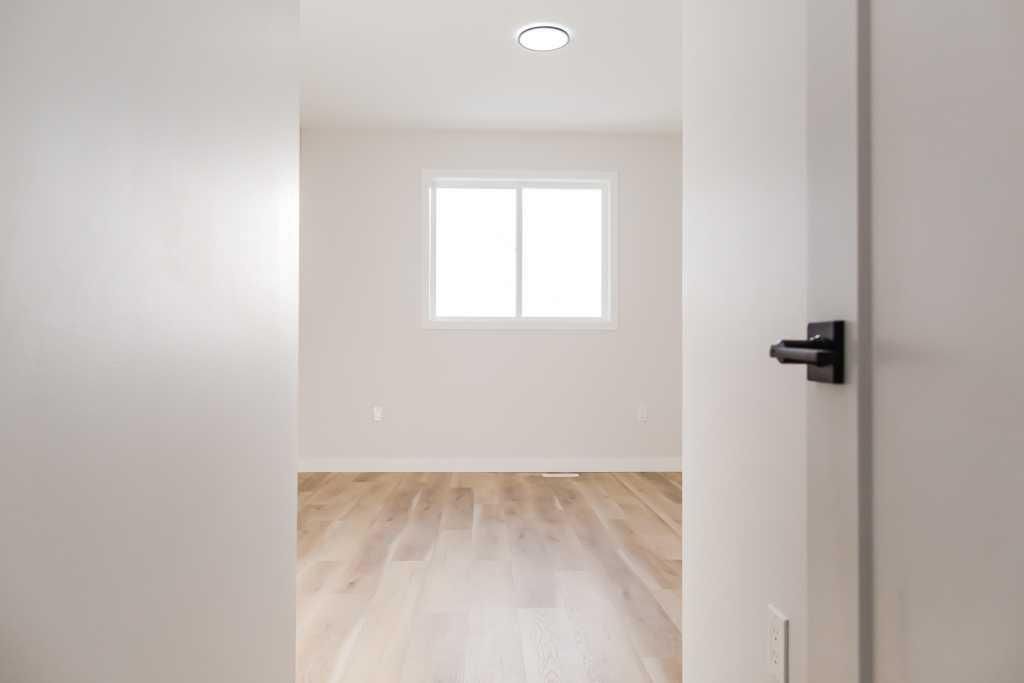 9403 100 Avenue  - Photo 29