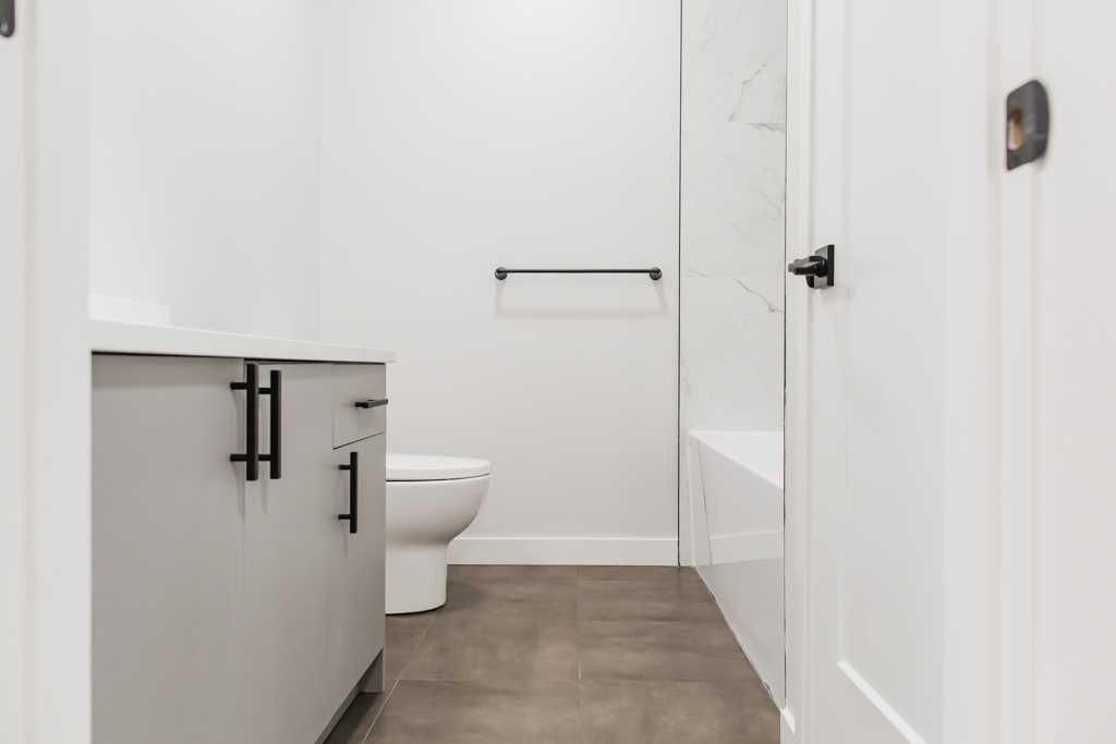 9403 100 Avenue  - Photo 47