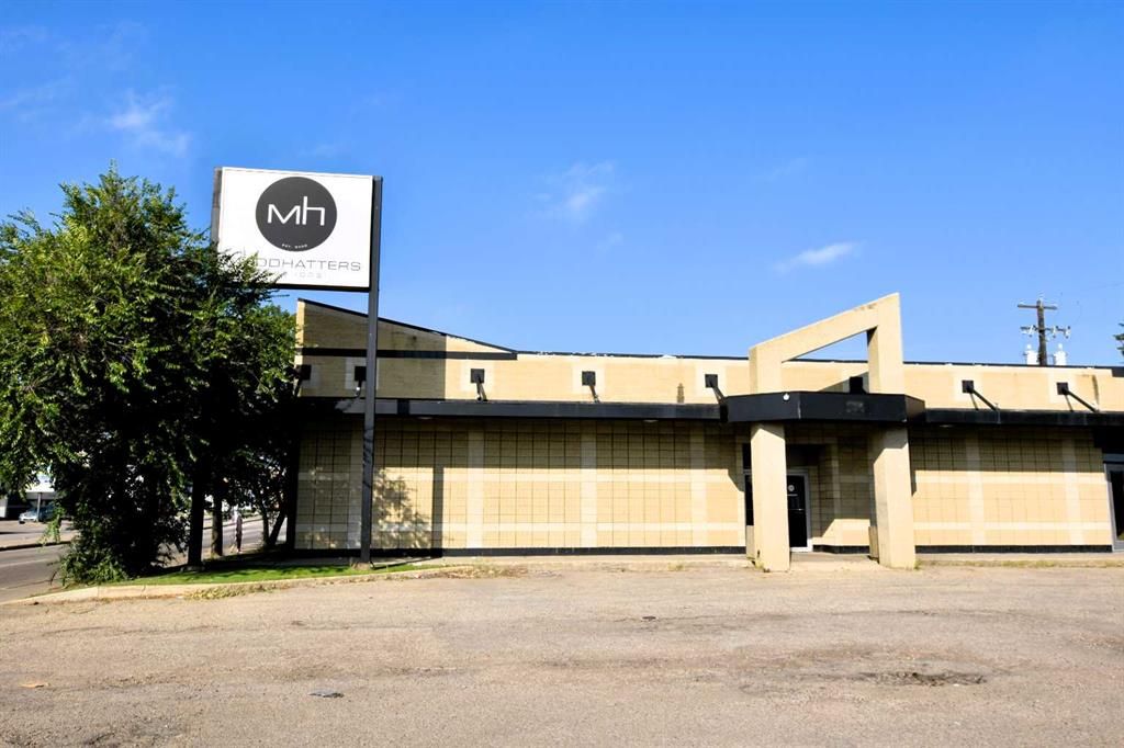 10508 100 Avenue  - Photo 1