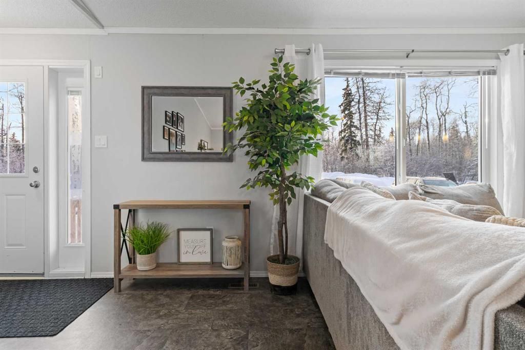 33, 50027 TWP RD 744   - Photo 4