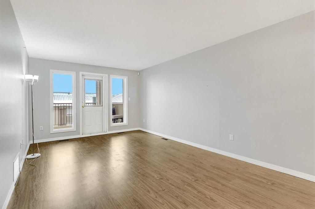 403, 9919 99 Avenue  - Photo 5