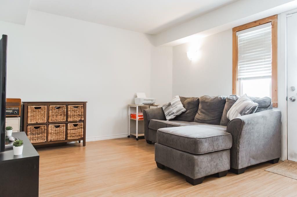 9707 92A Street  - Photo 17