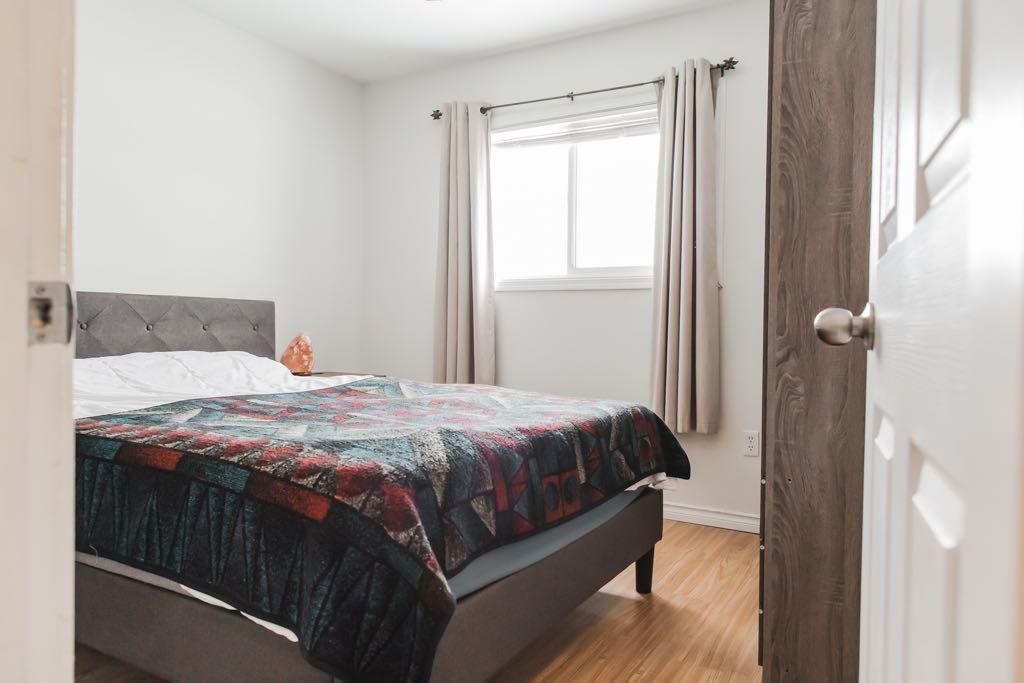 9707 92A Street  - Photo 22