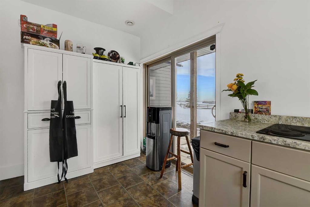 70008 Township Road 720   - Photo 16