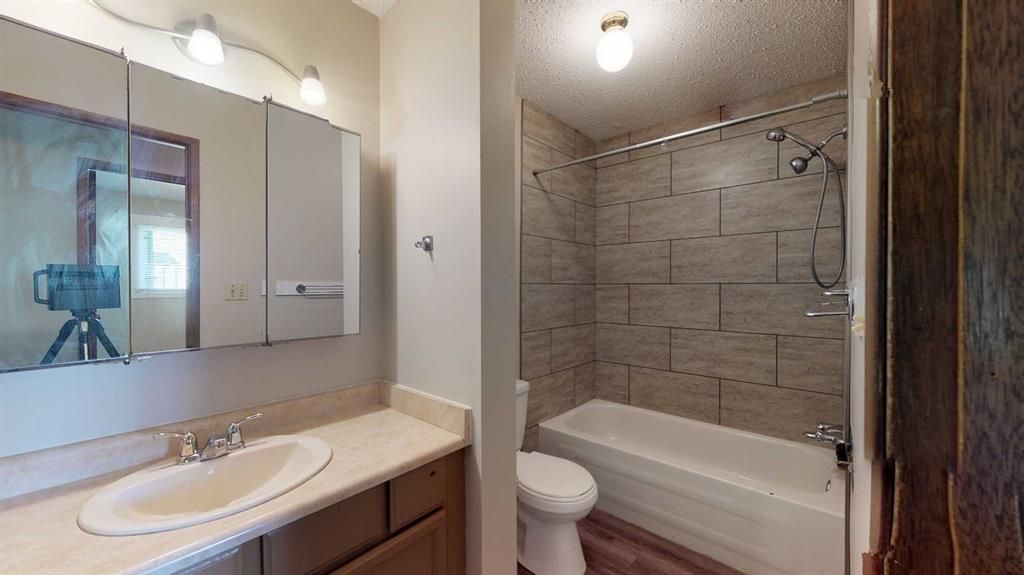 9316 70A Avenue  - Photo 13