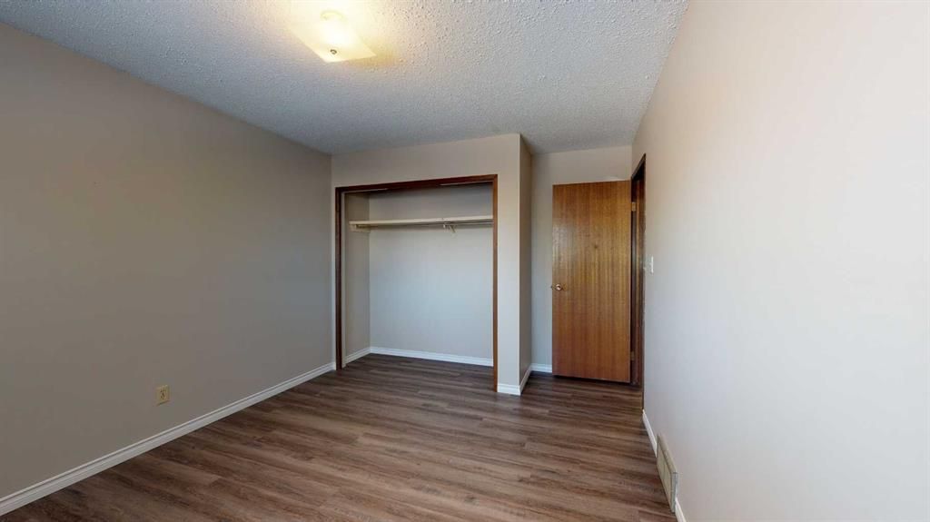 9316 70A Avenue  - Photo 17