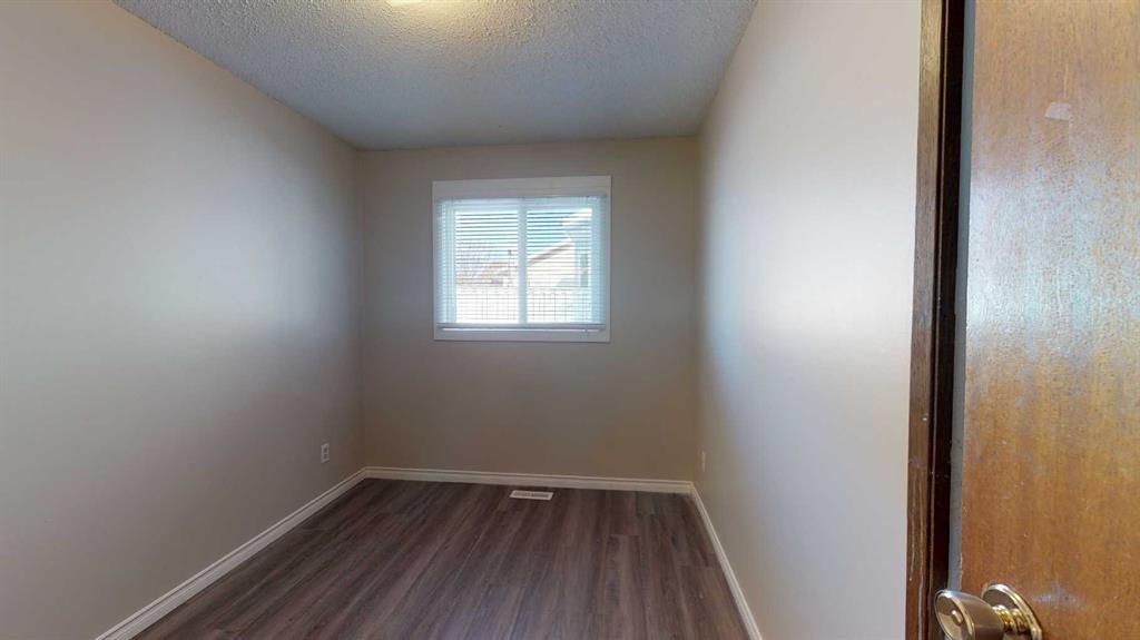 9316 70A Avenue  - Photo 18