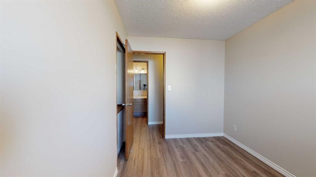 9316 70A Avenue  - Photo 19