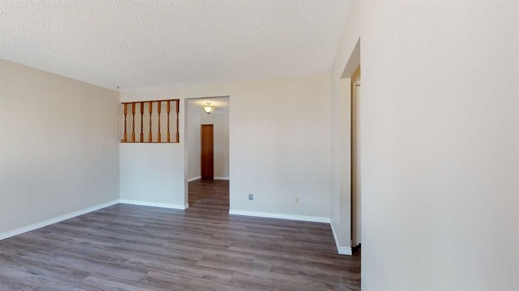 9316 70A Avenue  - Photo 8