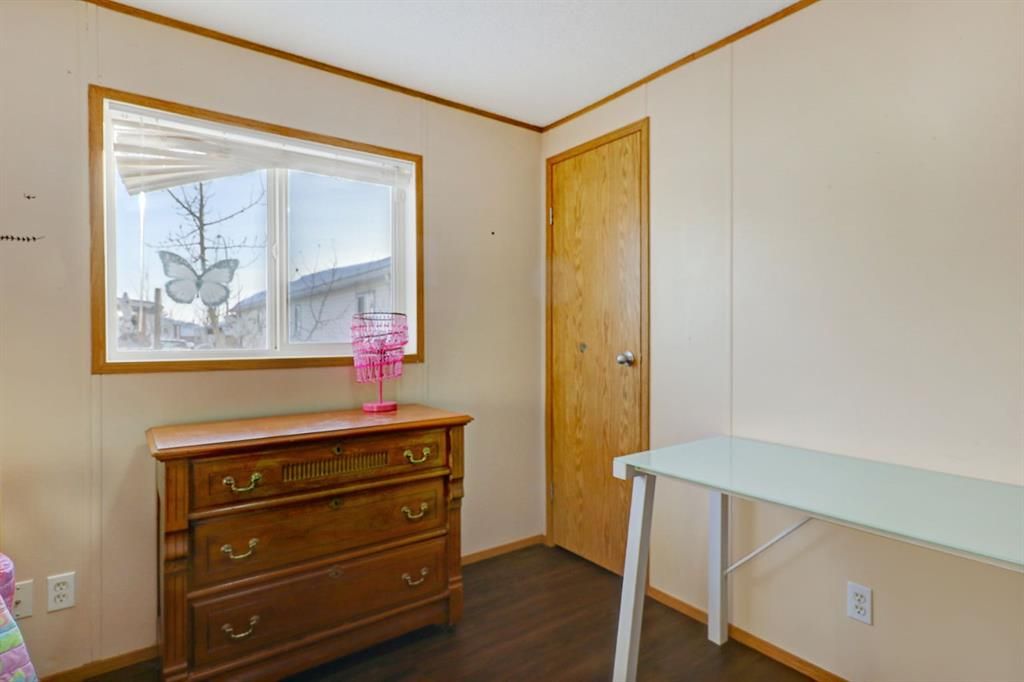 11011 98 Street  - Photo 14