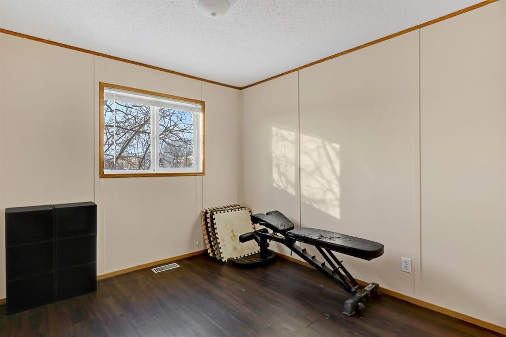 11011 98 Street  - Photo 16