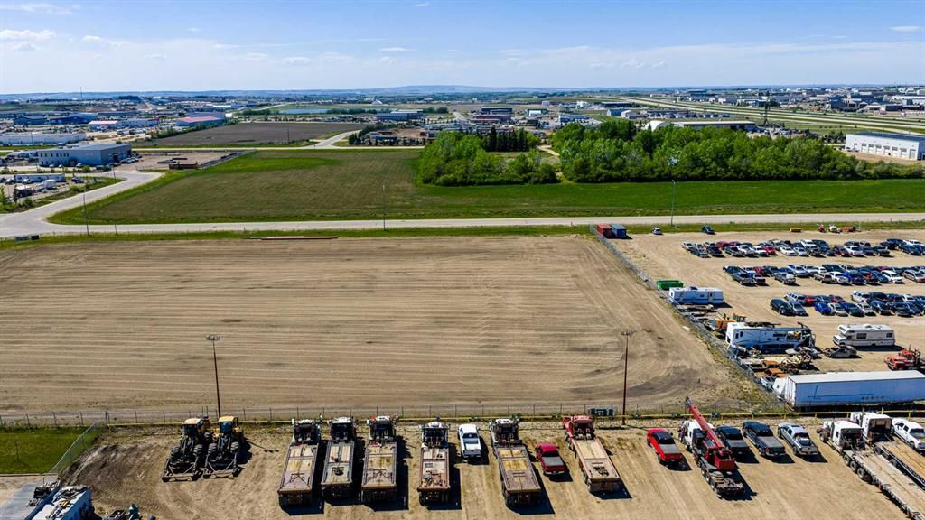 15901 90 Street  - Photo 8