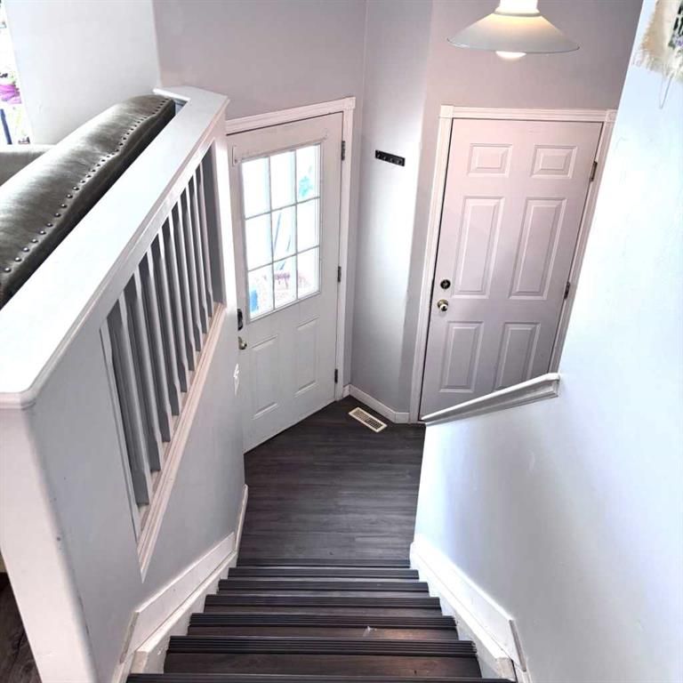 9213 115 Avenue  - Photo 5