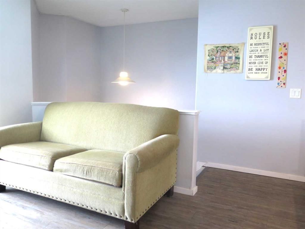 9213 115 Avenue  - Photo 8